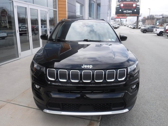 Used 2022 Jeep Compass Limited image 4