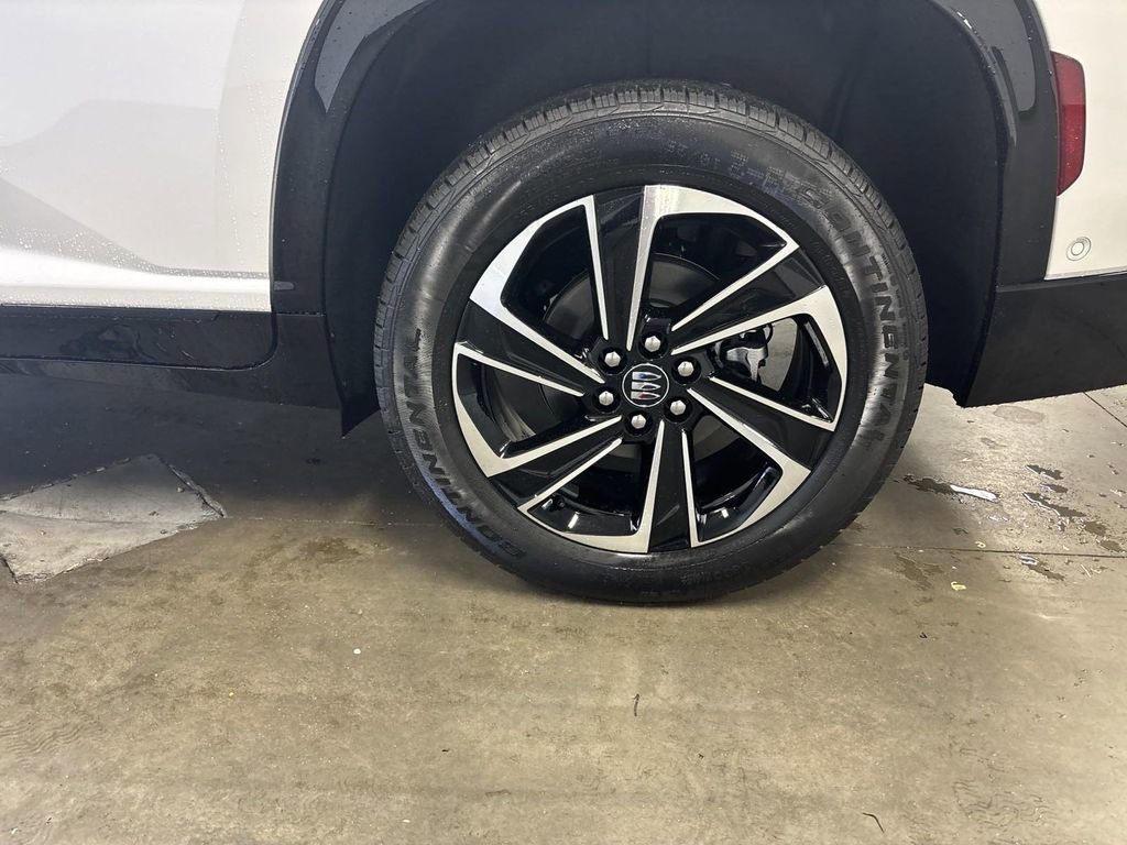 New 2025 Buick Enclave Sport Touring w/ Super Cruise Package image 8