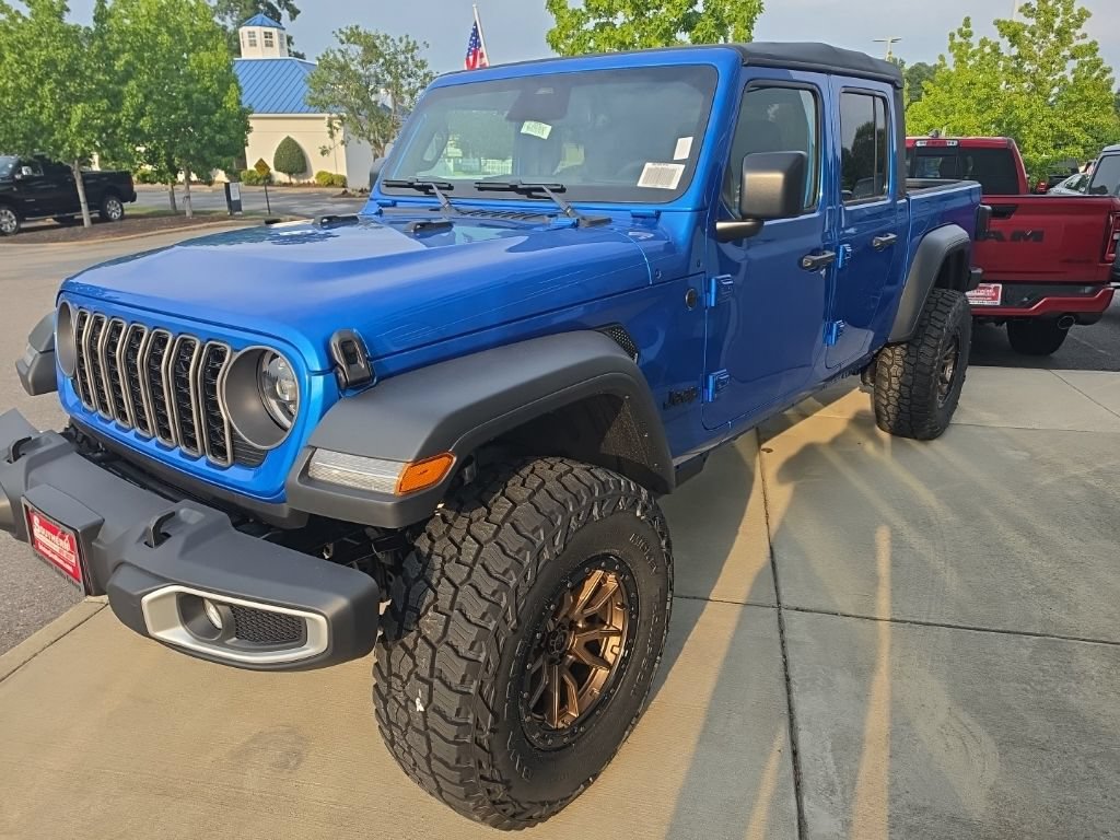New 2026 Jeep Gladiator Sport AWD/4WD image 3