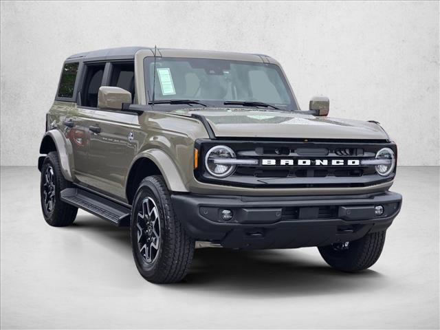 New 2026 Ford Bronco Outer Banks AWD/4WD image 3