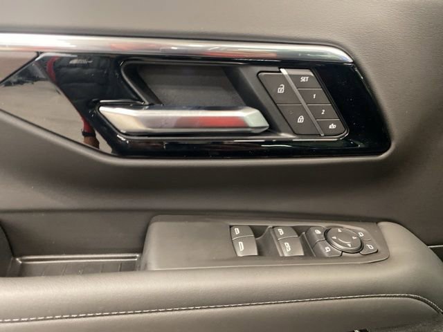 New 2026 Chevrolet Suburban Z71 w/ Comfort Package image 30