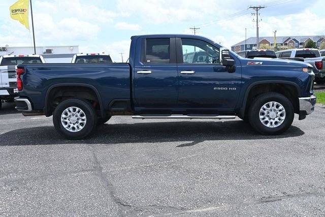 Used 2020 Chevrolet Silverado 2500 LT w/ All Star Edition AWD/4WD image 4