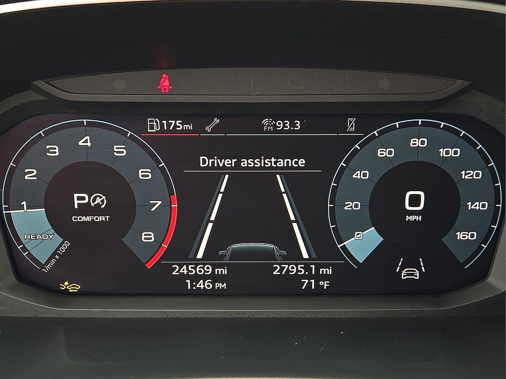 Used 2025 Audi Q3 2.0T Premium image 19