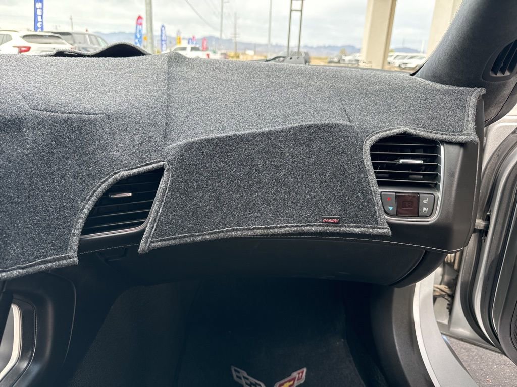 Used 2017 Chevrolet Corvette Stingray Coupe w/ 3LT Preferred Equipment Group image 21