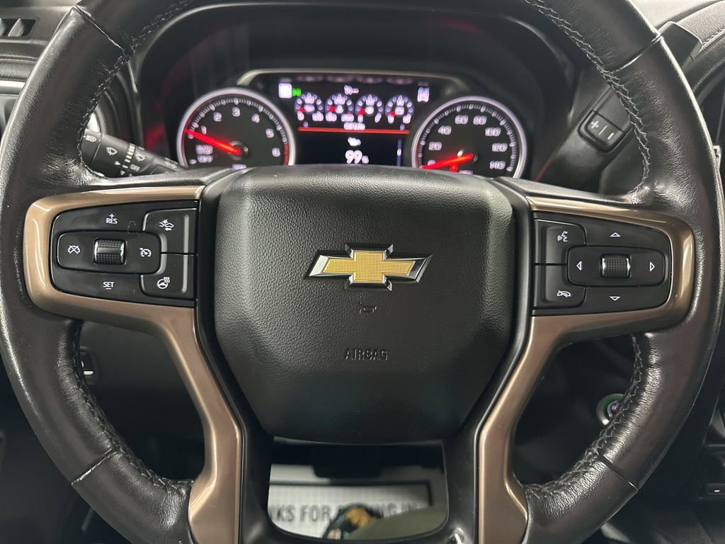 Certified 2020 Chevrolet Silverado 1500 High Country w/ Technology Package image 33