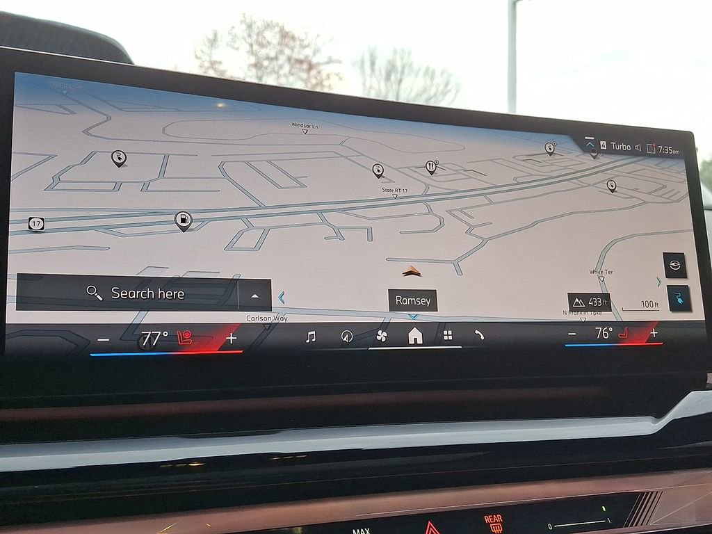 Used 2025 BMW i5 xDrive40 w/ Executive Package image 14