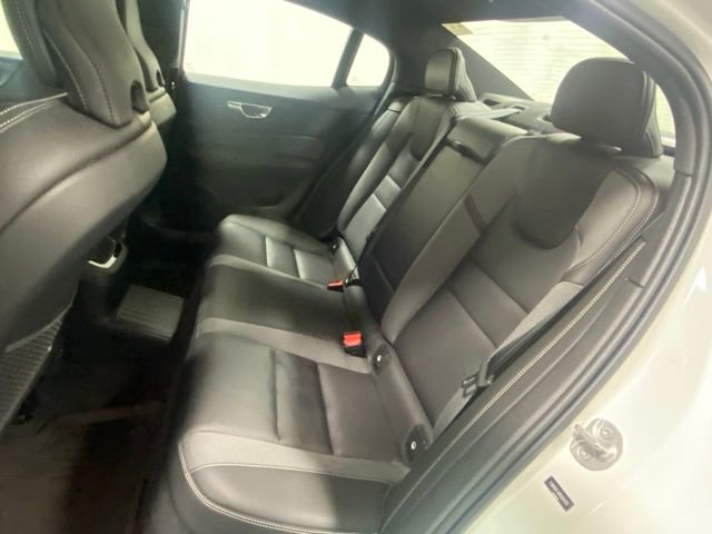 Used 2024 Volvo S60 T8 Ultimate image 14