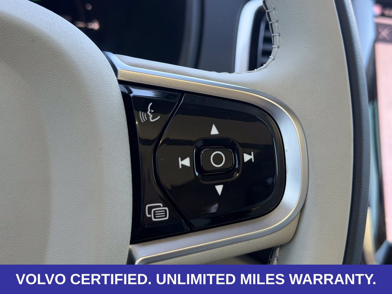 Certified 2025 Volvo XC90 T8 Ultra w/ Protection Package Premier AWD/4WD image 23