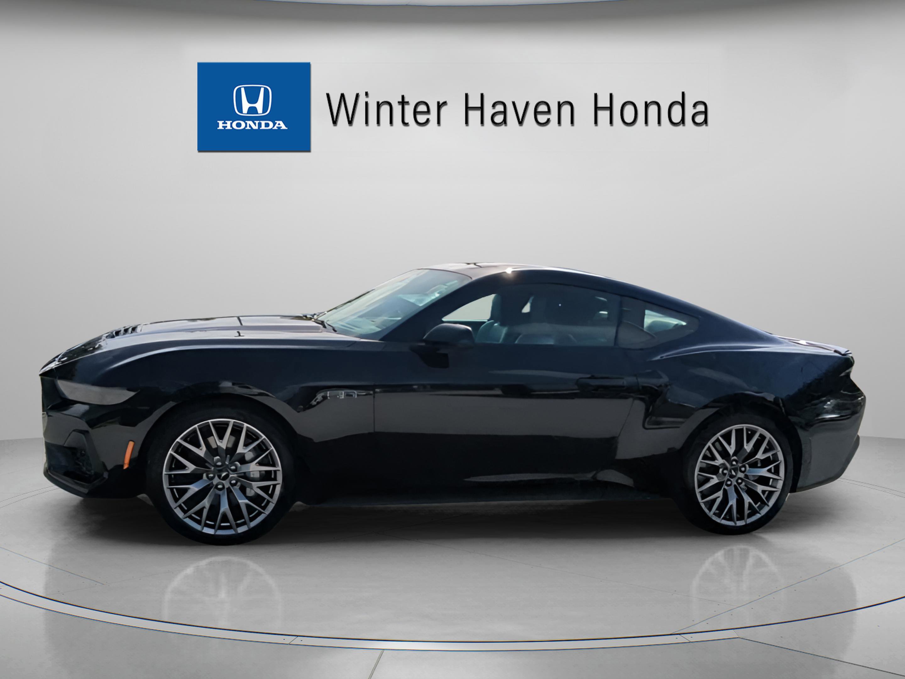 Used 2025 Ford Mustang GT Premium image 16