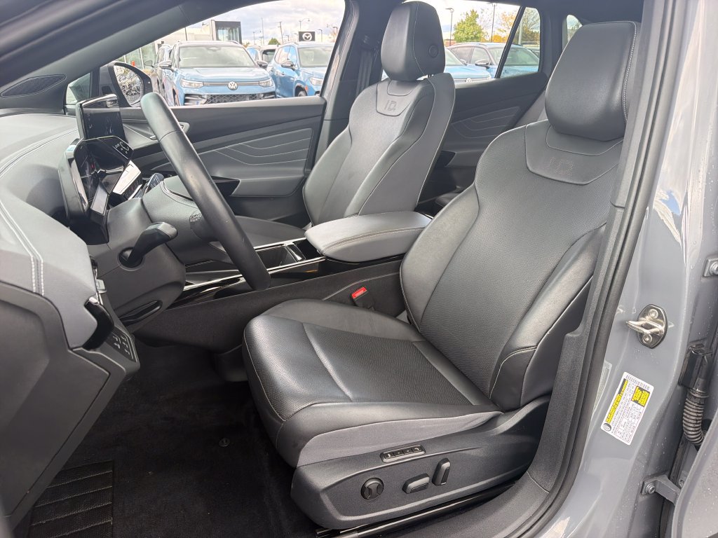 Certified 2023 Volkswagen ID.4 Pro S AWD/4WD image 7