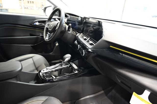 New 2026 Chevrolet Trax ACTIV w/ Driver Confidence Package FWD image 13