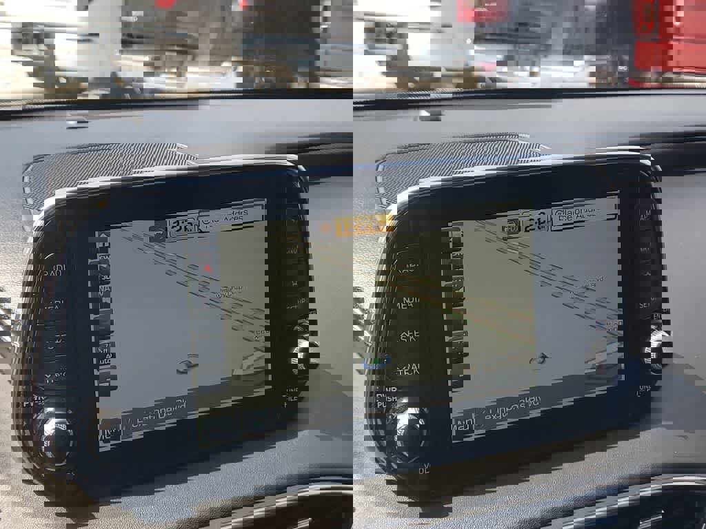 Used 2020 Hyundai Santa Fe Limited image 28