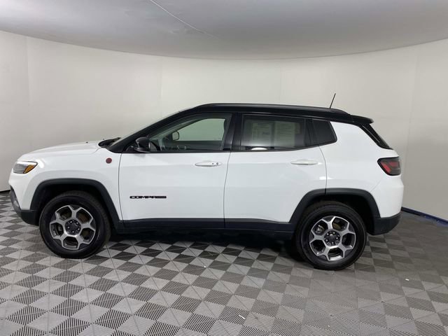 Used 2022 Jeep Compass Trailhawk w/ Trailhawk Elite Group image 5