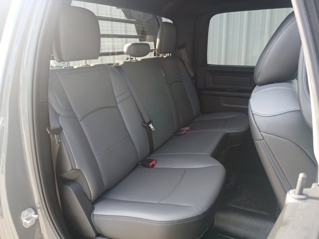 New 2027 RAM 4500 Tradesman w/ Chrome Appearance Group AWD/4WD image 22