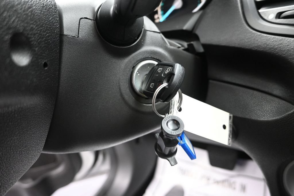 Used 2016 Ford Fiesta SE w/ Cold Weather Package FWD image 21