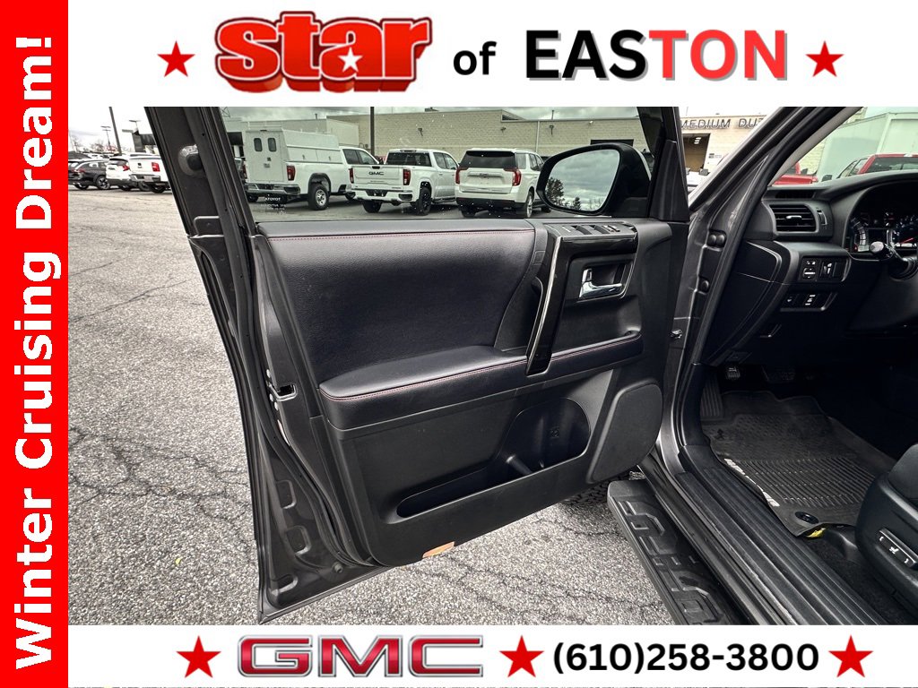 Used 2019 Toyota 4Runner TRD Off-Road image 16