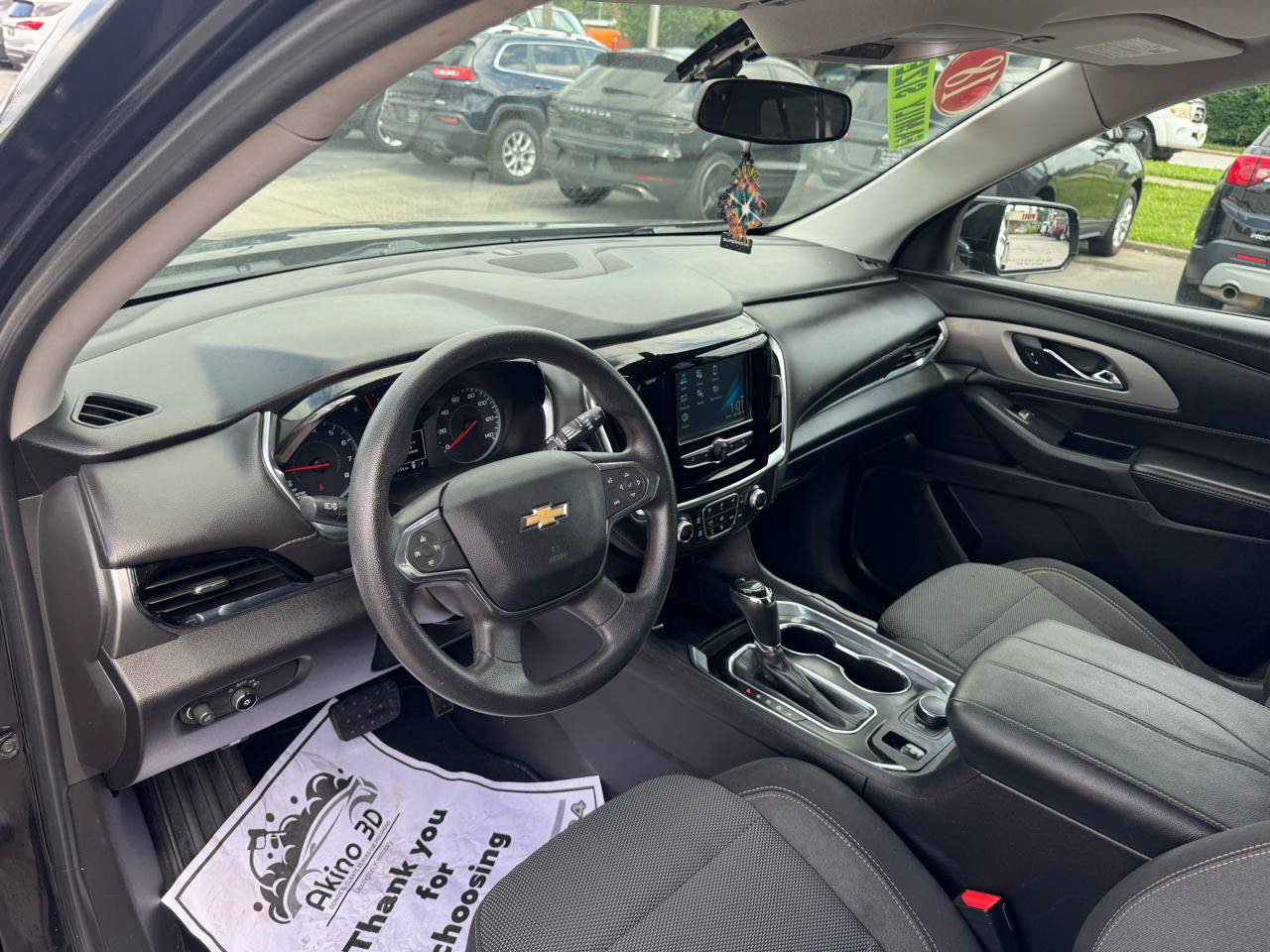 Used 2018 Chevrolet Traverse LS FWD image 18