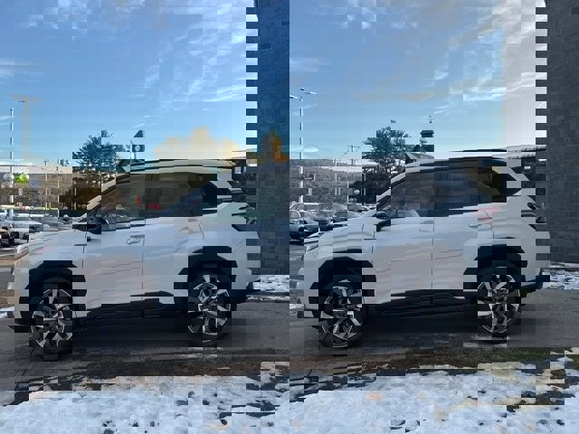 New 2025 Subaru Forester Touring image 8