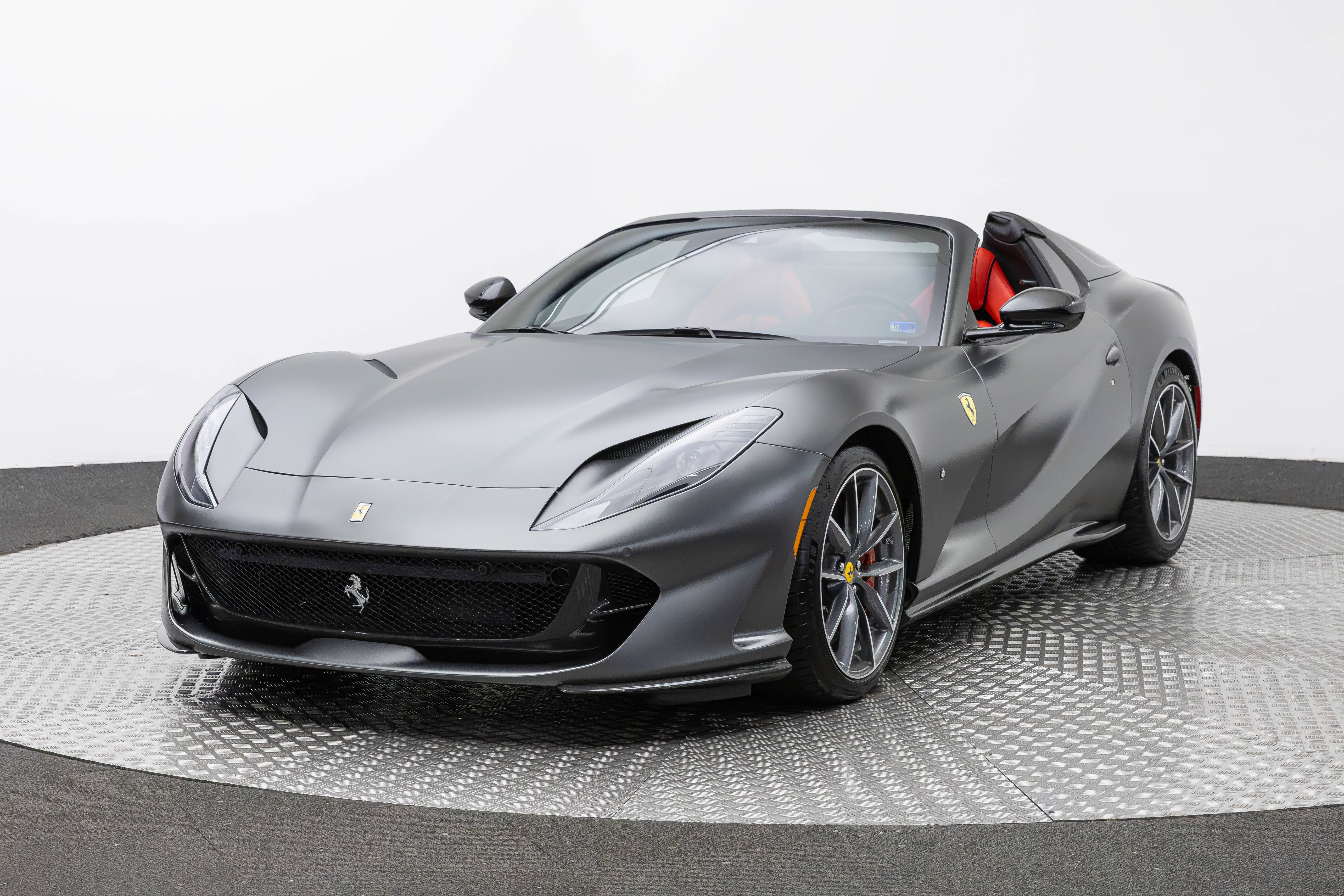 Certified 2023 Ferrari 812 GTS RWD image 1