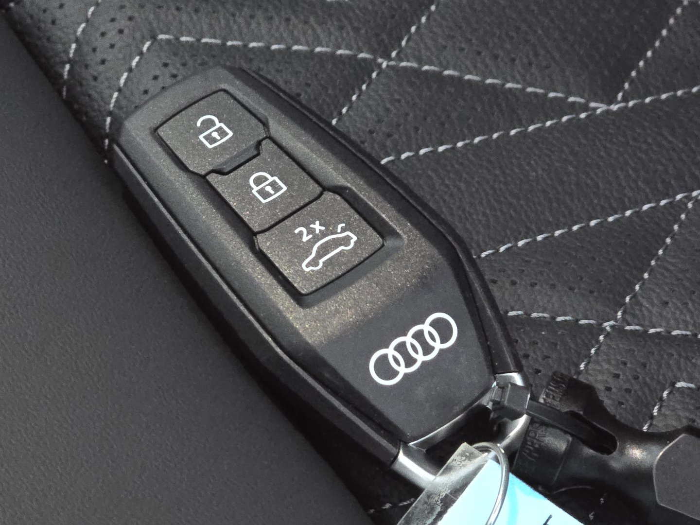 New 2025 Audi SQ5 Premium Plus image 43