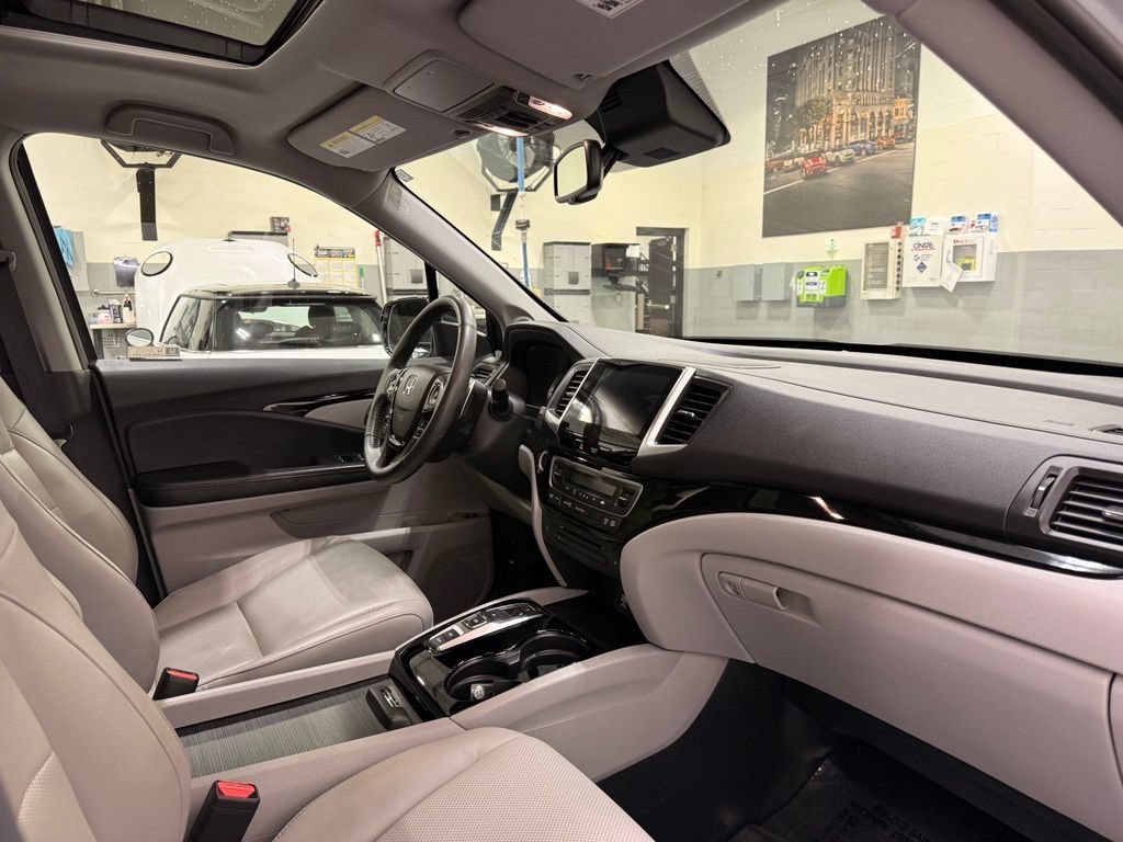 Used 2020 Honda Ridgeline RTL-E image 29