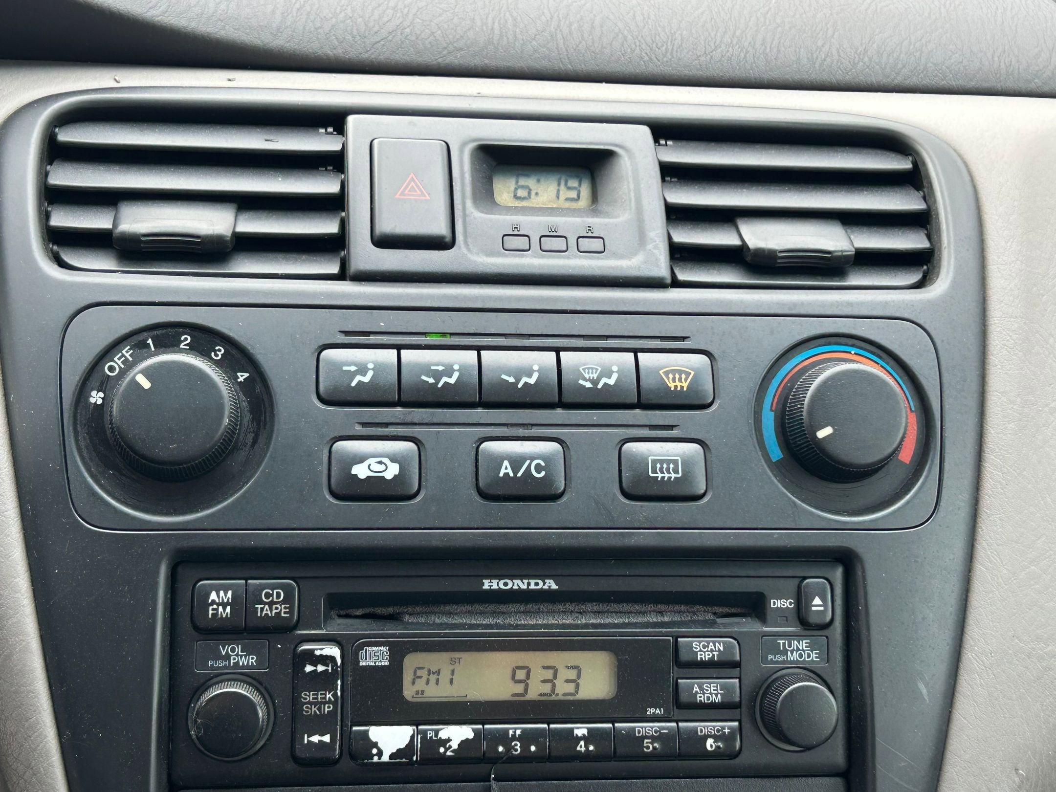 Used 2001 Honda Accord LX image 20