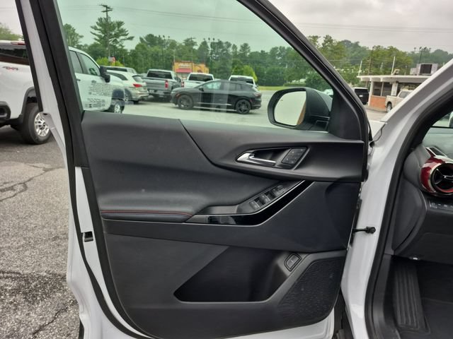 Certified 2025 Chevrolet Equinox RS w/ Safety and Technology Package AWD/4WD image 11