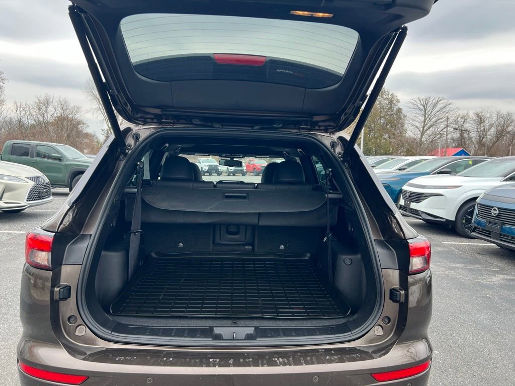 Used 2022 Mitsubishi Outlander SEL image 16