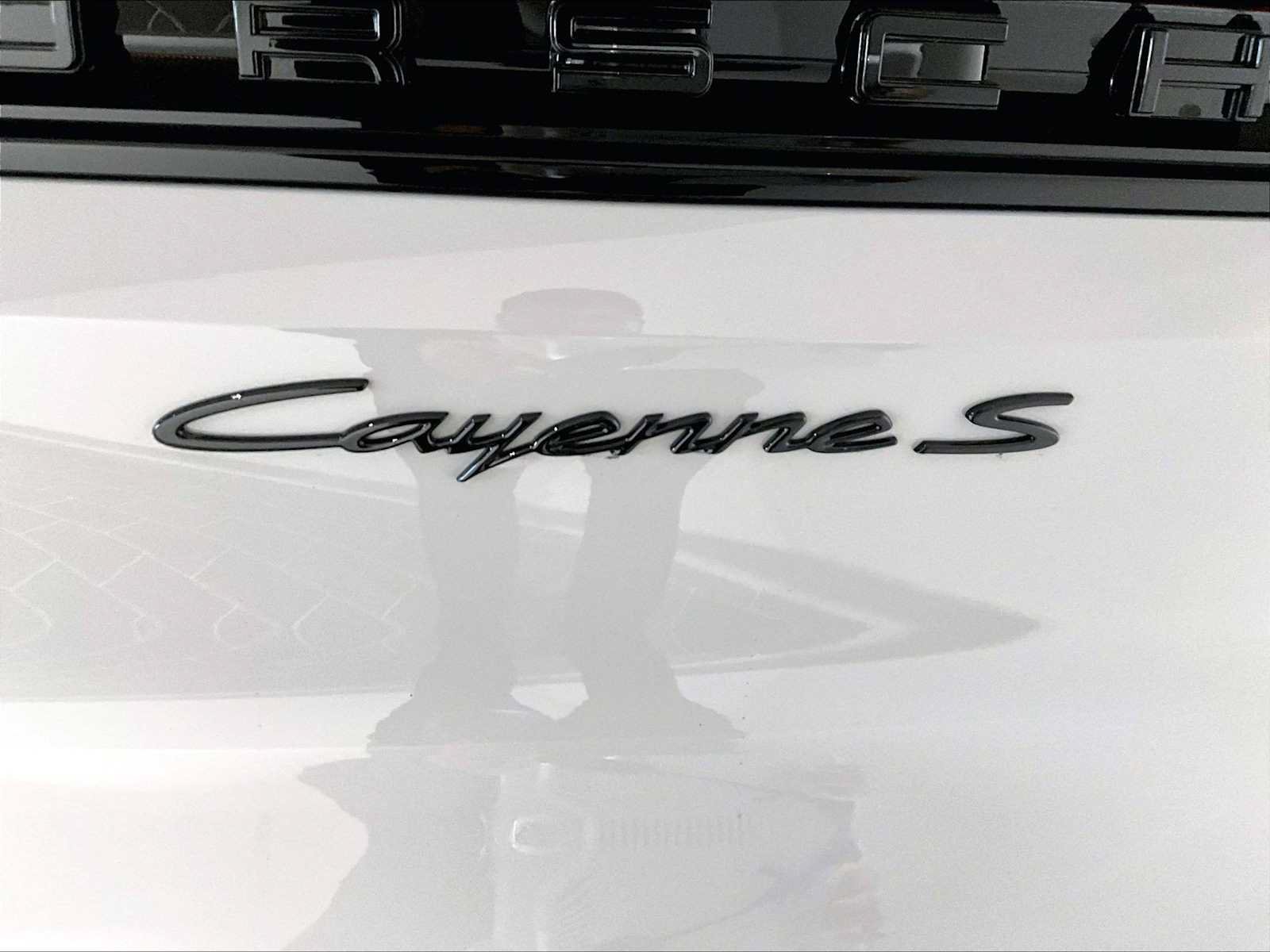 New 2026 Porsche Cayenne S AWD/4WD image 33