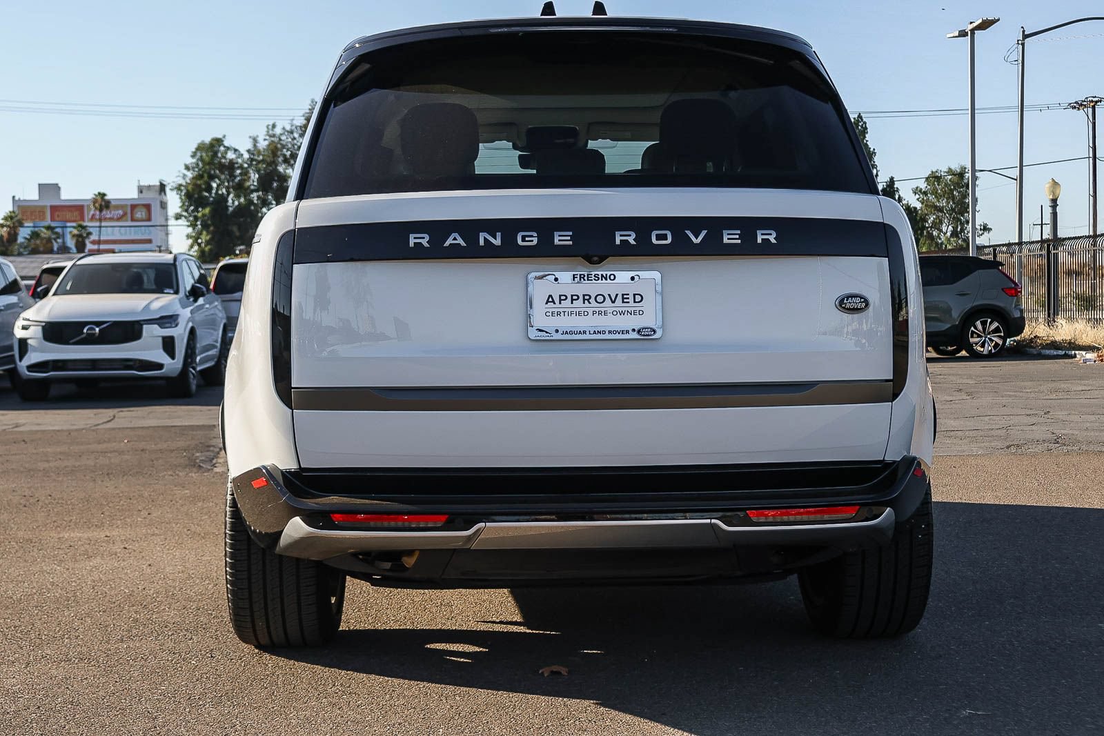 Certified 2023 Land Rover Range Rover SE AWD/4WD image 6