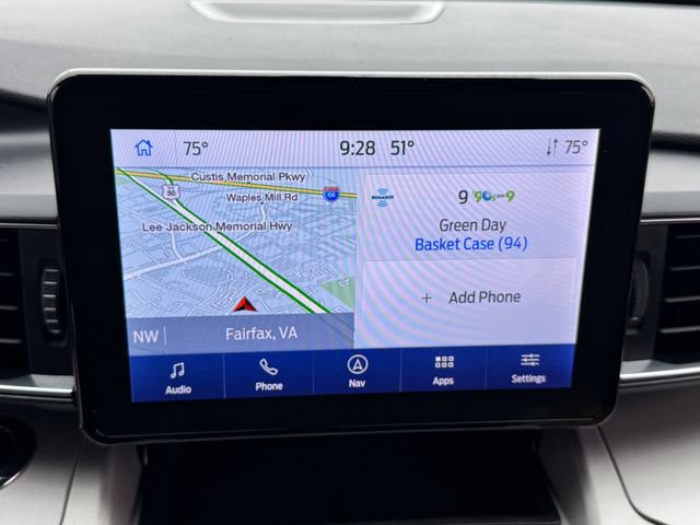 Used 2023 Ford Explorer XLT w/ Equipment Group 202A image 10