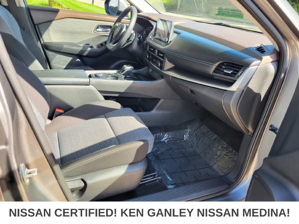 Certified 2023 Nissan Rogue SV AWD/4WD image 51