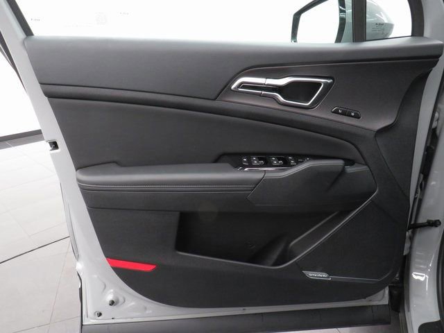 Used 2024 Kia Sportage SX image 25