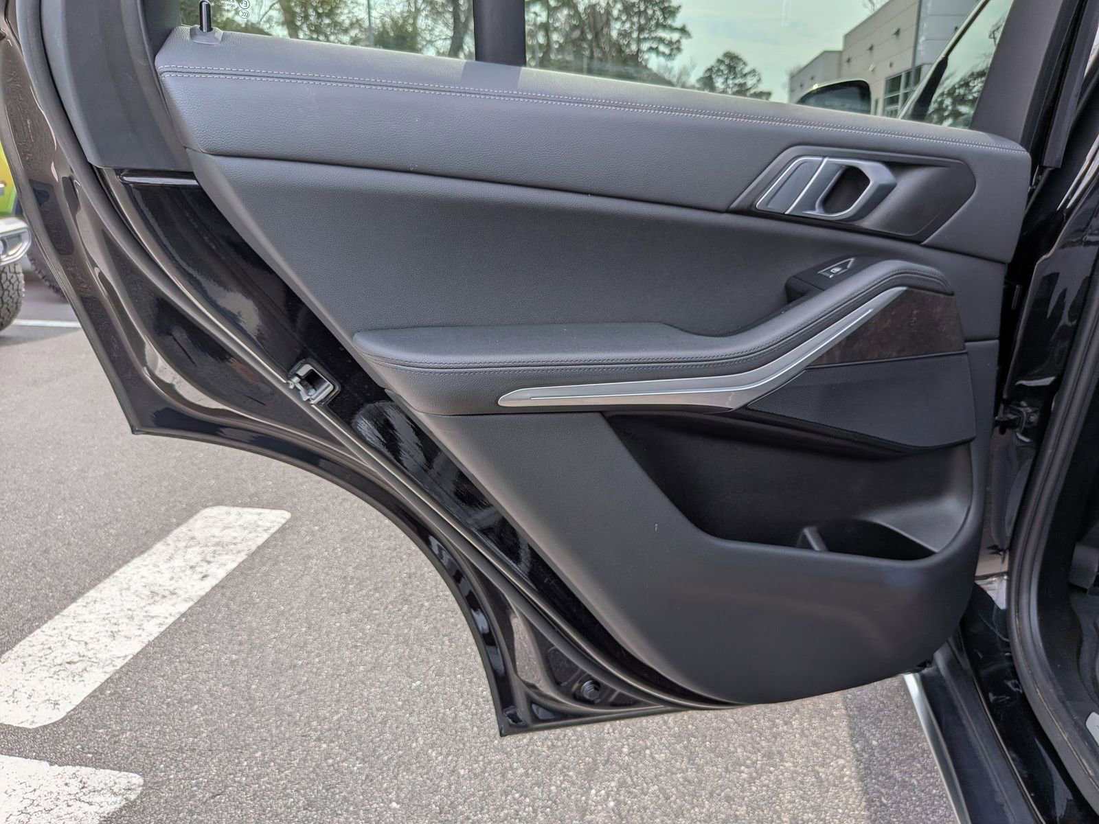 Used 2022 BMW X5 xDrive40i w/ Premium Package image 28