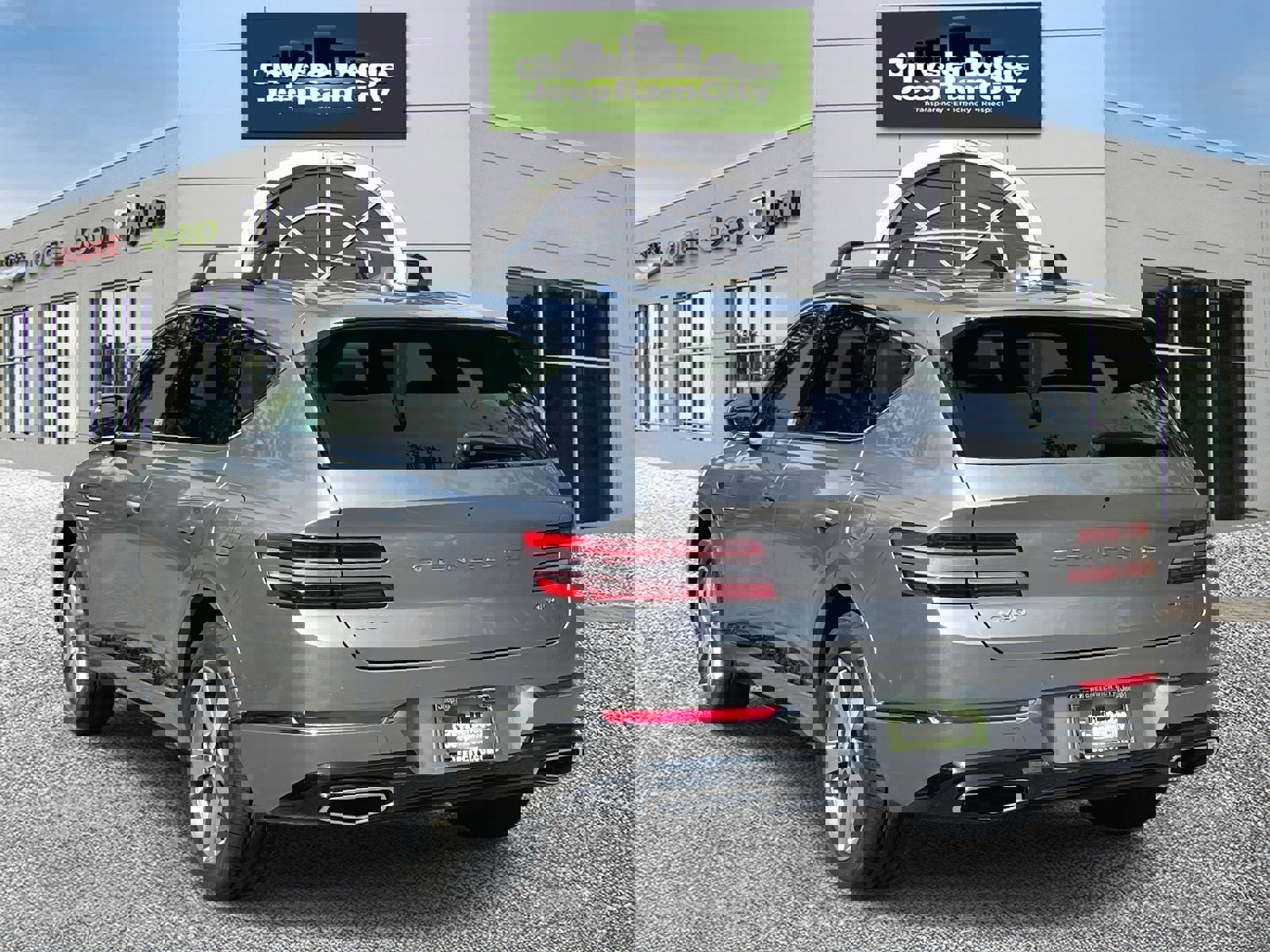 Used 2024 Genesis GV80 2.5T w/ Advanced Package image 8