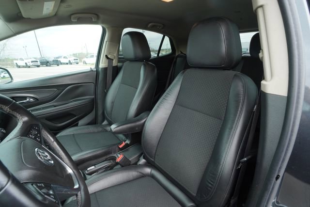 Used 2017 Buick Encore Preferred image 34