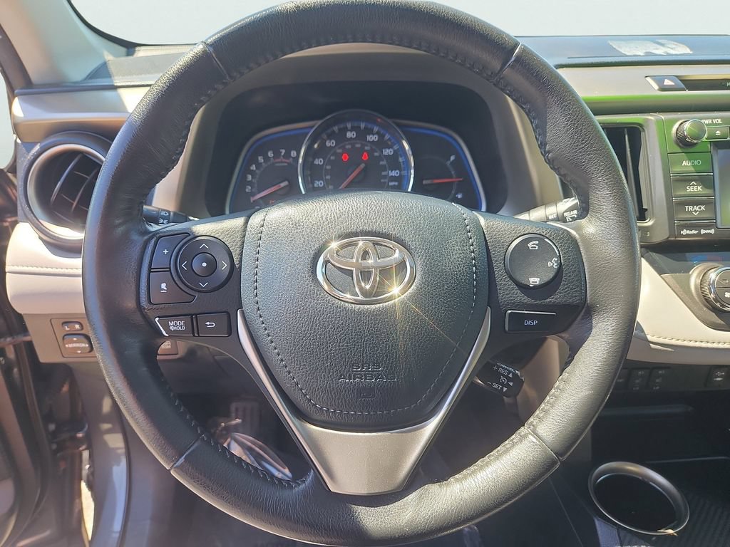 Used 2013 Toyota RAV4 Limited AWD/4WD image 27