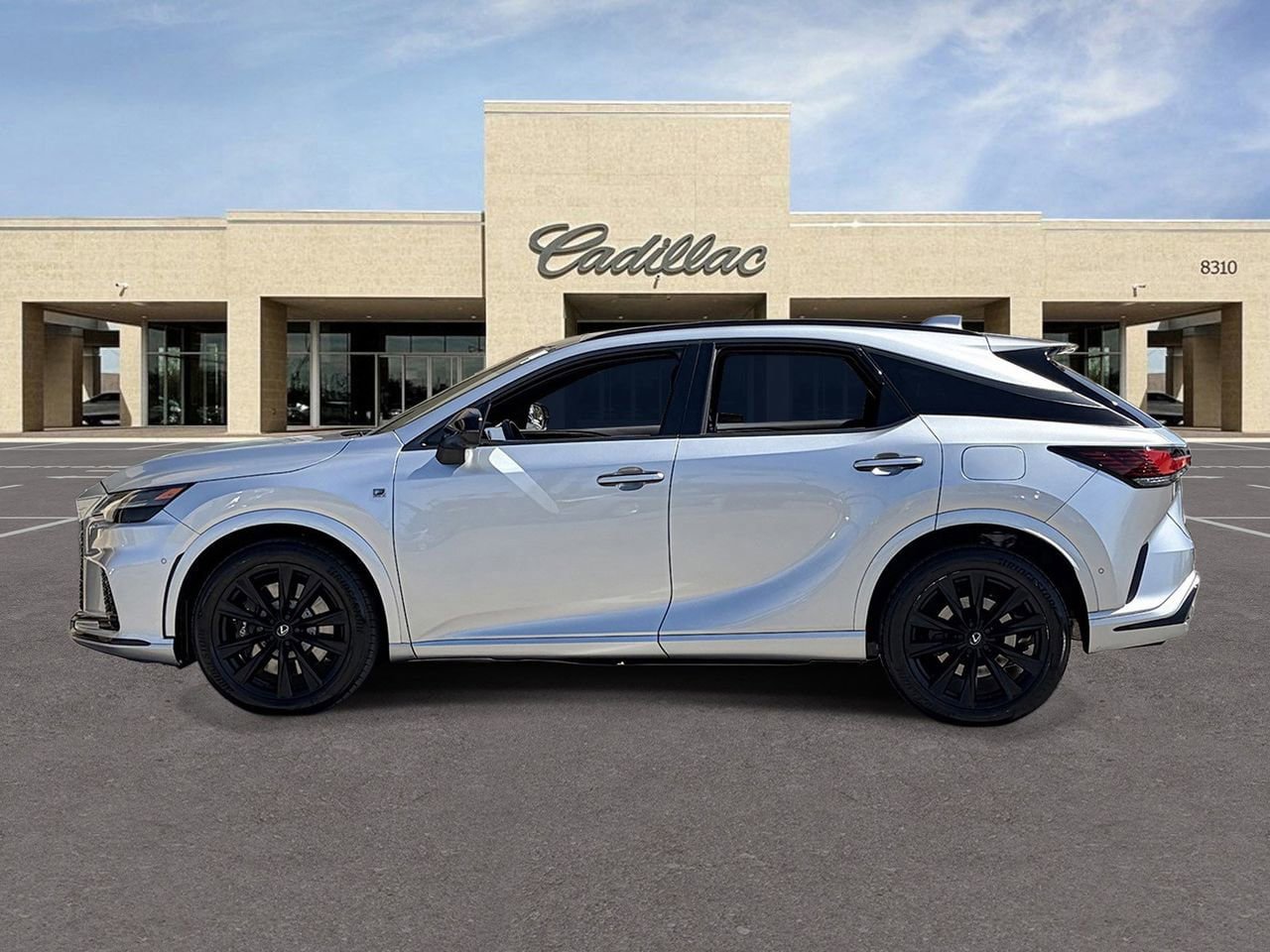 Used 2023 Lexus RX 500h F Sport w/ Cold Area Package AWD/4WD image 8
