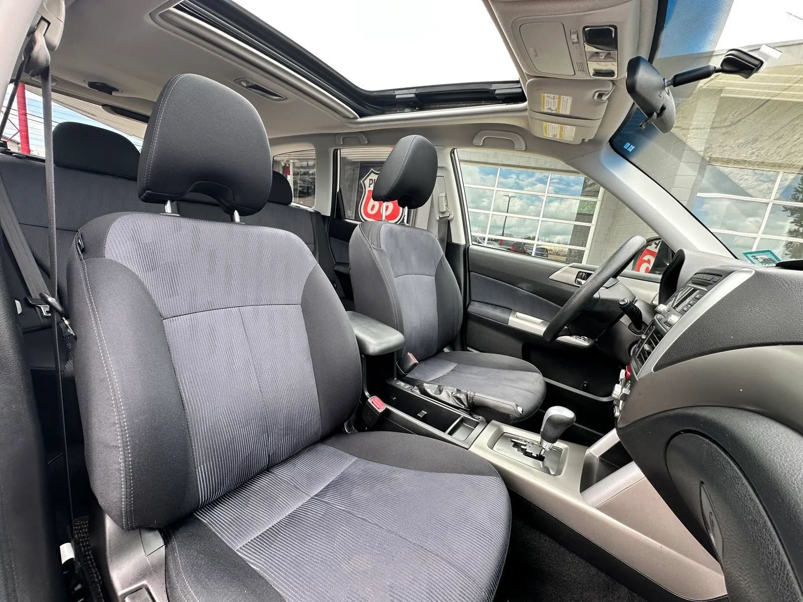 Used 2010 Subaru Forester 2.5X Premium AWD/4WD image 21