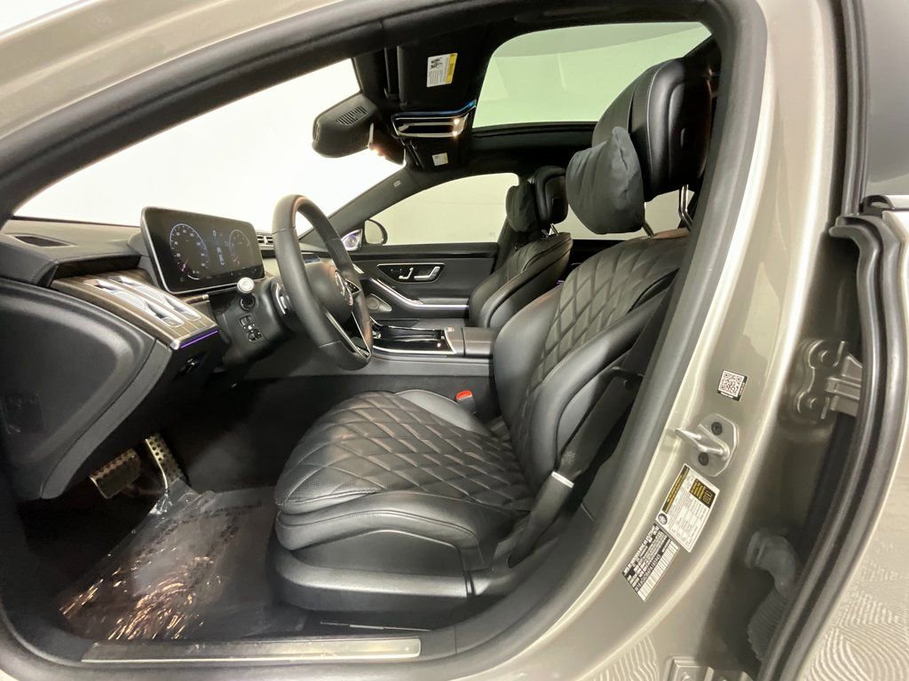 Used 2023 Mercedes-Benz S 500 4MATIC image 16