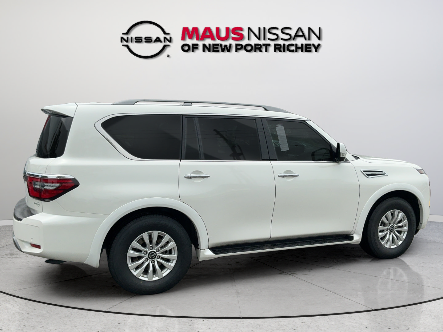 Certified 2023 Nissan Armada SV w/ Cargo Package AWD/4WD image 11