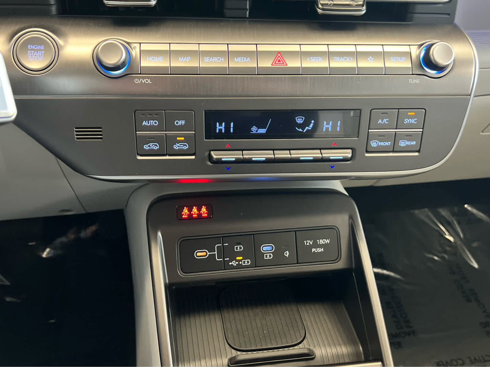 Used 2026 Hyundai Kona SEL Premium image 38