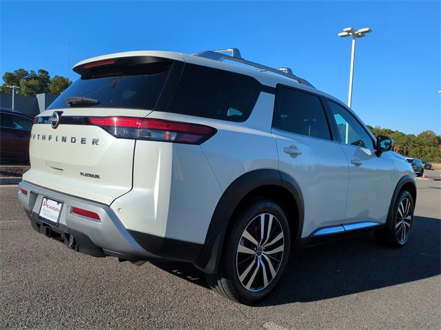 Used 2024 Nissan Pathfinder Platinum w/ Cargo Package image 4