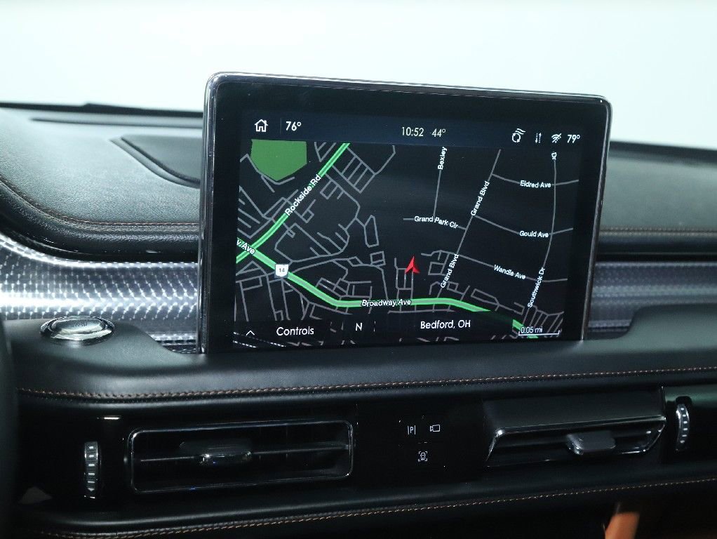 Certified 2023 Lincoln Aviator Black Label w/ Class IV Trailer Tow Package AWD/4WD image 26