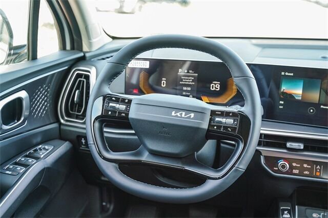 New 2026 Kia Sorento LX image 15