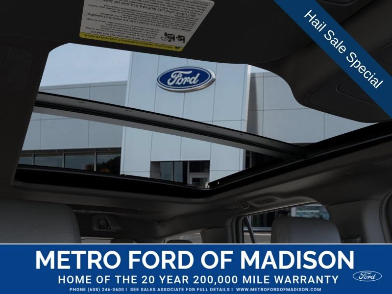 New 2025 Ford Expedition Platinum w/ Stealth Performance Package AWD/4WD image 23