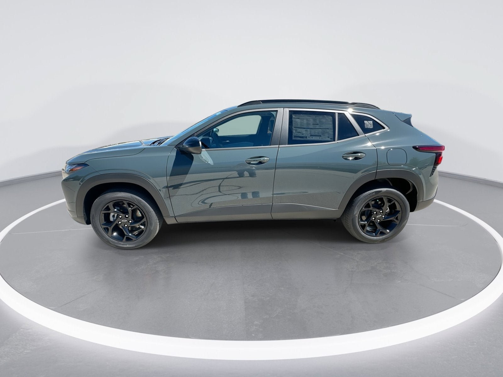 Used 2026 Chevrolet Trax LT w/ Driver Confidence Package FWD image 5