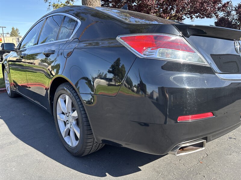 Used 2014 Acura TL w/ Technology Package FWD image 10