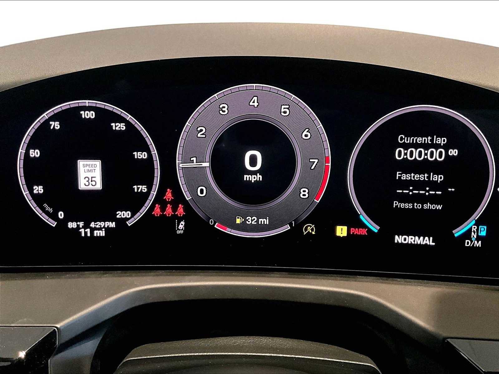 New 2025 Porsche Panamera 4 image 17