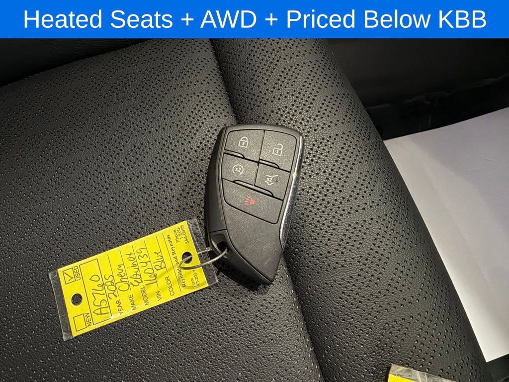 Used 2025 Chevrolet Equinox LT w/ Convenience Package II AWD/4WD image 24